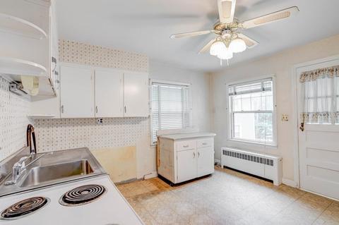 24 Commonwealth Ave, Worcester, MA 01604 photo 13