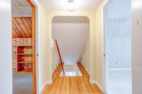 24 Commonwealth Ave, Worcester, MA 01604 photo 22