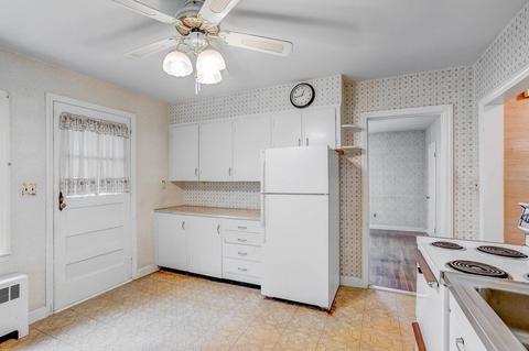 24 Commonwealth Ave, Worcester, MA 01604 photo 17
