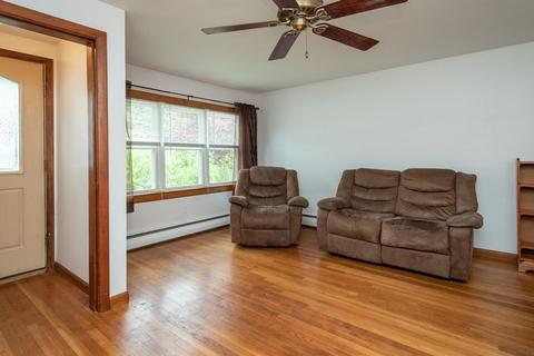 32 West Ave, Webster, MA 01570 photo 4