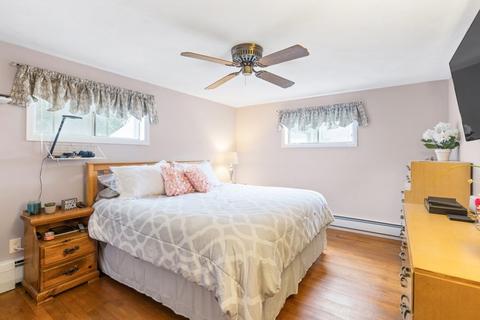 5 Robinson Rd, Beverly, MA 01915 photo 15