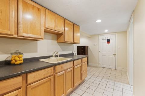 5 Robinson Rd, Beverly, MA 01915 photo 17
