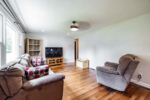 78 Warwick Rd, Chicopee, MA 01020 photo 17