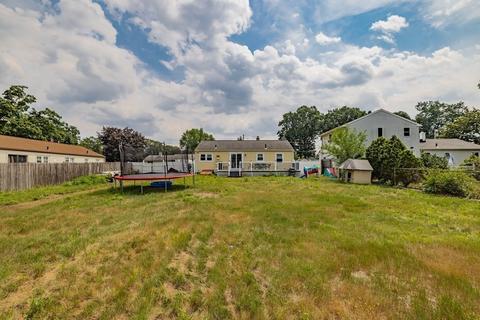 78 Warwick Rd, Chicopee, MA 01020 photo 24