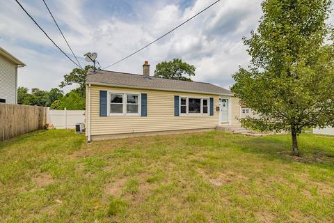 78 Warwick Rd, Chicopee, MA 01020 photo 2