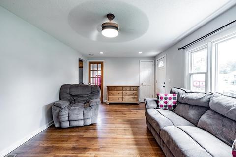 78 Warwick Rd, Chicopee, MA 01020 photo 15