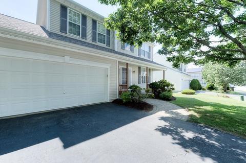 5 Rainbow Dr, Worcester, MA 01605 photo 2