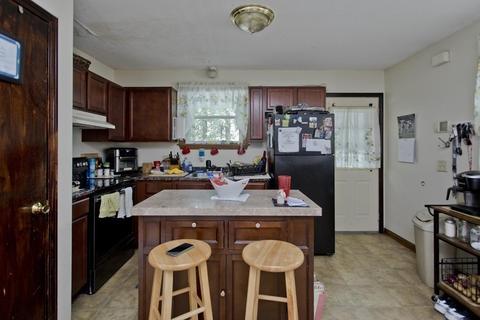 116 Methuen St, Springfield, MA 01119 photo 16
