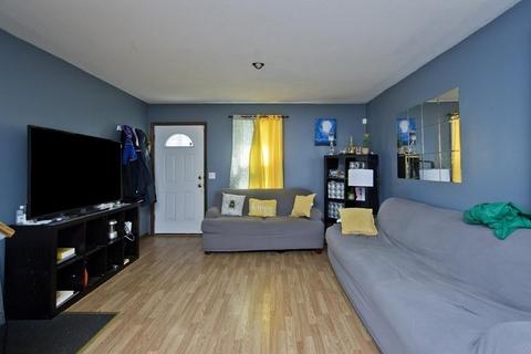 116 Methuen St, Springfield, MA 01119 photo 7
