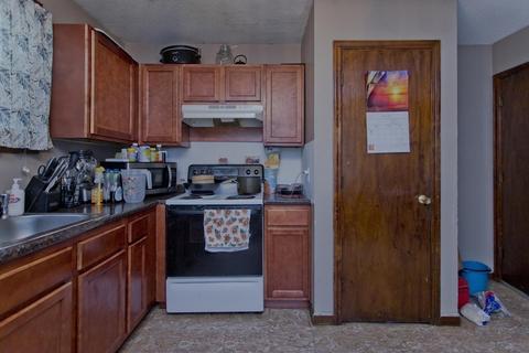 116 Methuen St, Springfield, MA 01119 photo 5