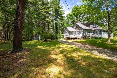222 S Pleasant St, Hingham, MA 02043 photo 1