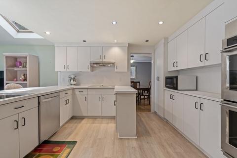 77 Bonwood, Needham, MA 02492 photo 9