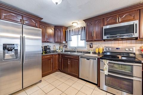5 Dell Pl, Springfield, MA 01118 photo 12