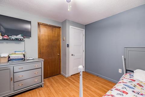 5 Dell Pl, Springfield, MA 01118 photo 19