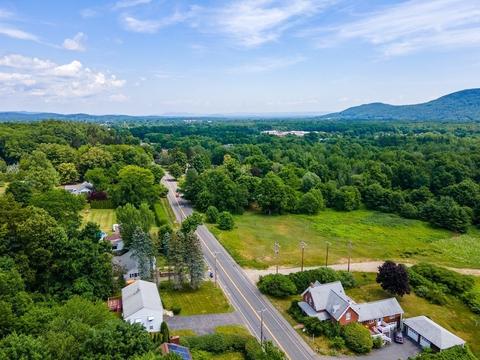 237 Park St, Easthampton, MA 01027 photo 29