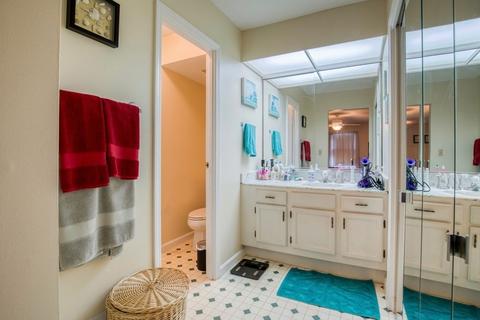 30 Halifax Ct #E, Springfield, MA 01108 photo 16