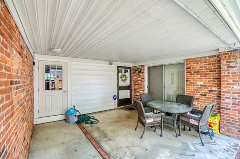 30 Halifax Ct #E, Springfield, MA 01108 photo 4