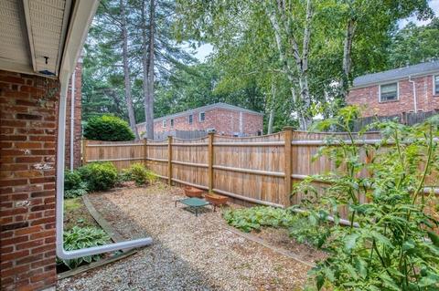 30 Halifax Ct #E, Springfield, MA 01108 photo 27