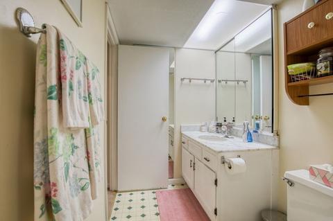 30 Halifax Ct #E, Springfield, MA 01108 photo 18