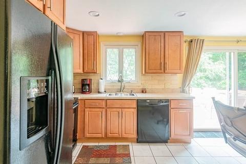 170 Pilgrim Rd, Braintree, MA 02184 photo 12
