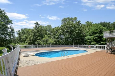 9 Riverside Dr, Webster, MA 01570 photo 32