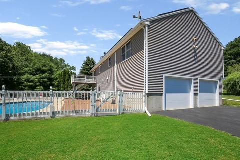 9 Riverside Dr, Webster, MA 01570 photo 4
