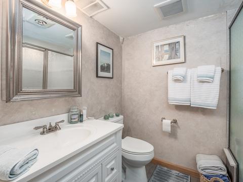 20 Heather Rd, Dracut, MA 01826 photo 32