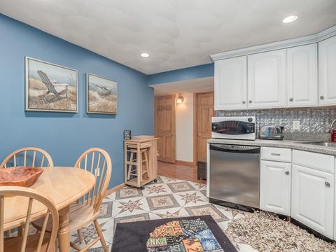 20 Heather Rd, Dracut, MA 01826 photo 34
