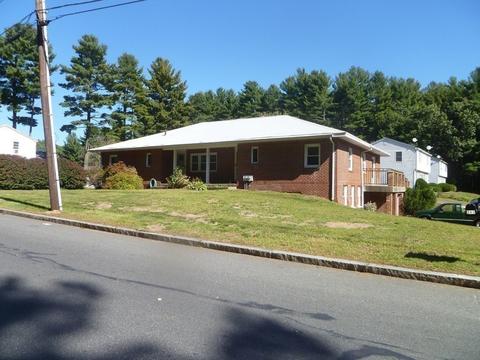 245 Kent Rd, Springfield, MA 01129 photo 3