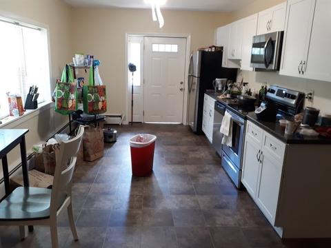 245 Kent Rd, Springfield, MA 01129 photo 4