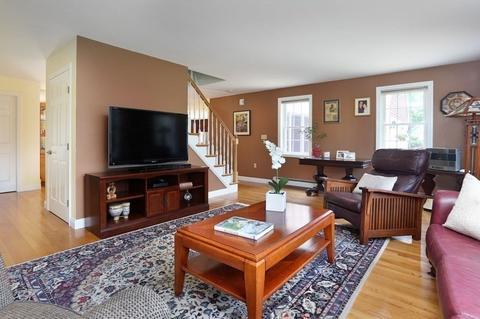 4 Abbott Rd, Maynard, MA 01754 photo 9