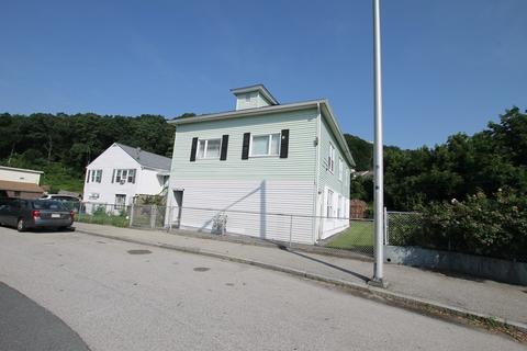 71 Chilmark St, Worcester, MA 01604 photo 1