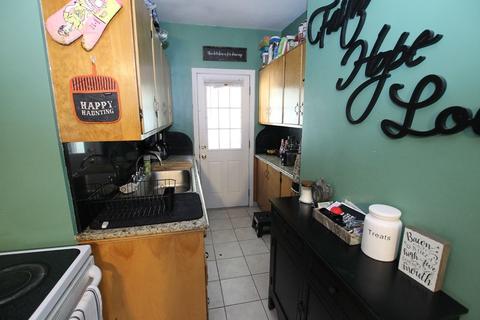 71 Chilmark St, Worcester, MA 01604 photo 6