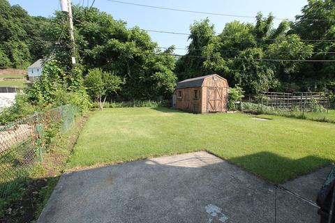 71 Chilmark St, Worcester, MA 01604 photo 4