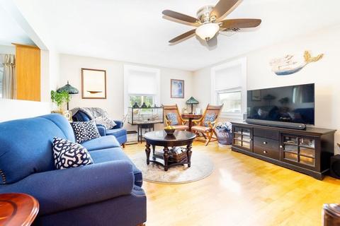 62 Warr Ave, Wareham, MA 02571 photo 5
