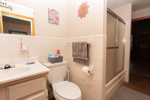 511 School St, Webster, MA 01570 photo 23