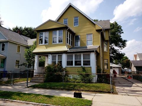 142 Bloomfield St, Springfield, MA 01108 photo 1