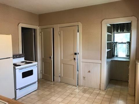 142 Bloomfield St, Springfield, MA 01108 photo 11