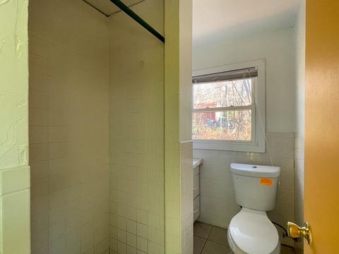 17 Arnold Rd, Douglas, MA 01516 photo 9
