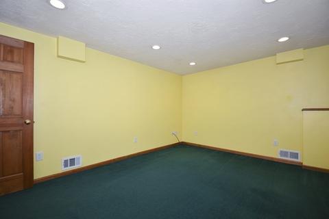 16 Horne Dr, Sutton, MA 01590 photo 29