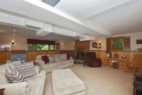 16 Horne Dr, Sutton, MA 01590 photo 25