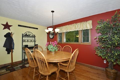 16 Horne Dr, Sutton, MA 01590 photo 8