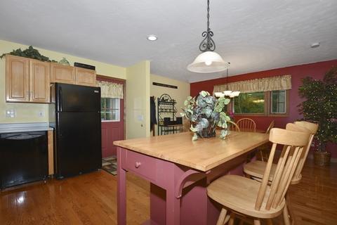 16 Horne Dr, Sutton, MA 01590 photo 11