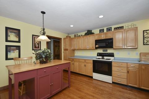 16 Horne Dr, Sutton, MA 01590 photo 13