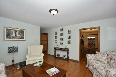16 Horne Dr, Sutton, MA 01590 photo 5