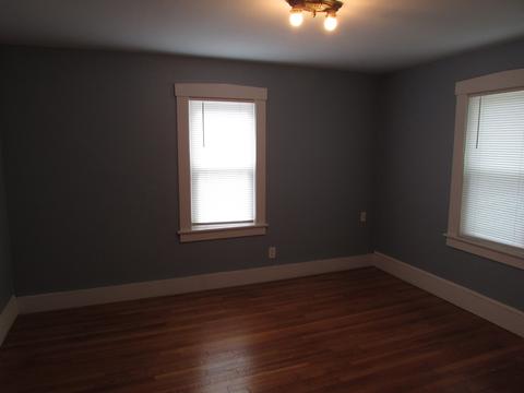 86 Perkins St, Springfield, MA 01118 photo 13