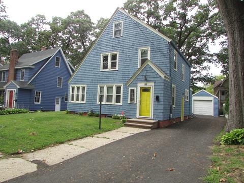 86 Perkins St, Springfield, MA 01118 photo 1