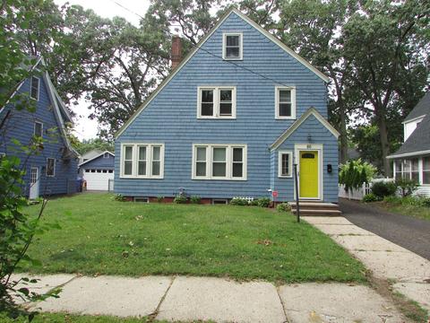 86 Perkins St, Springfield, MA 01118 photo 2