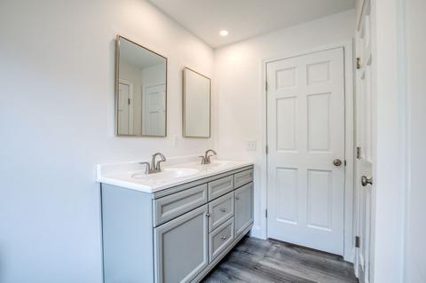 6 Delaware Ave, Springfield, MA 01119 photo 23