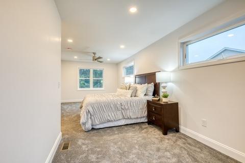 6 Delaware Ave, Springfield, MA 01119 photo 14